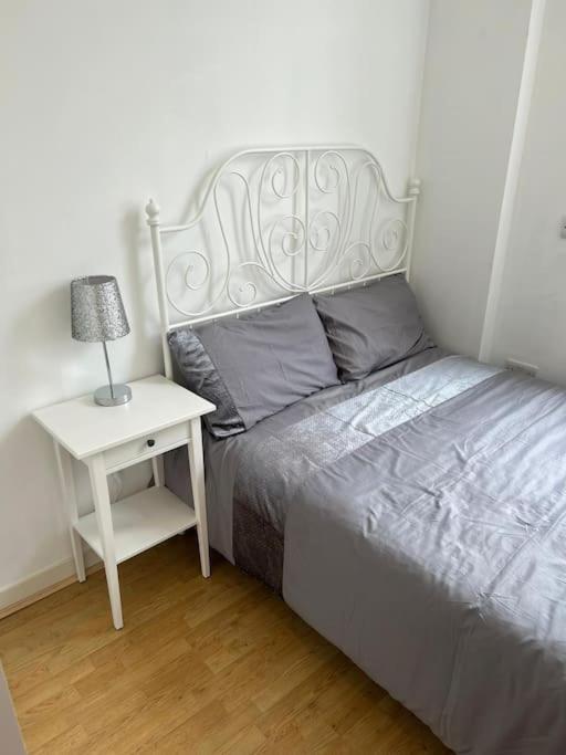 Stunning 2 Bed Flat! Centrally Located In London, Uk! Екстериор снимка