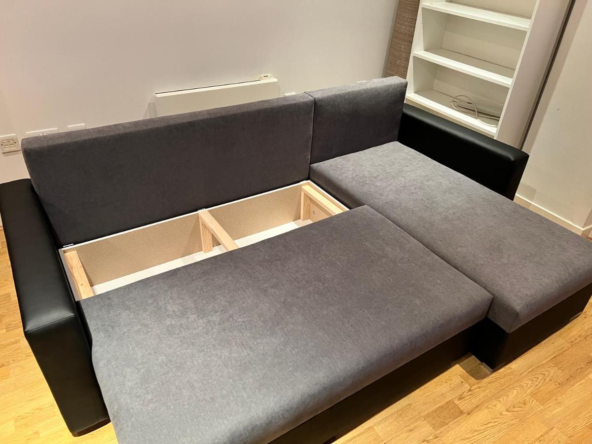 Stunning 2 Bed Flat! Centrally Located In London, Uk! Екстериор снимка