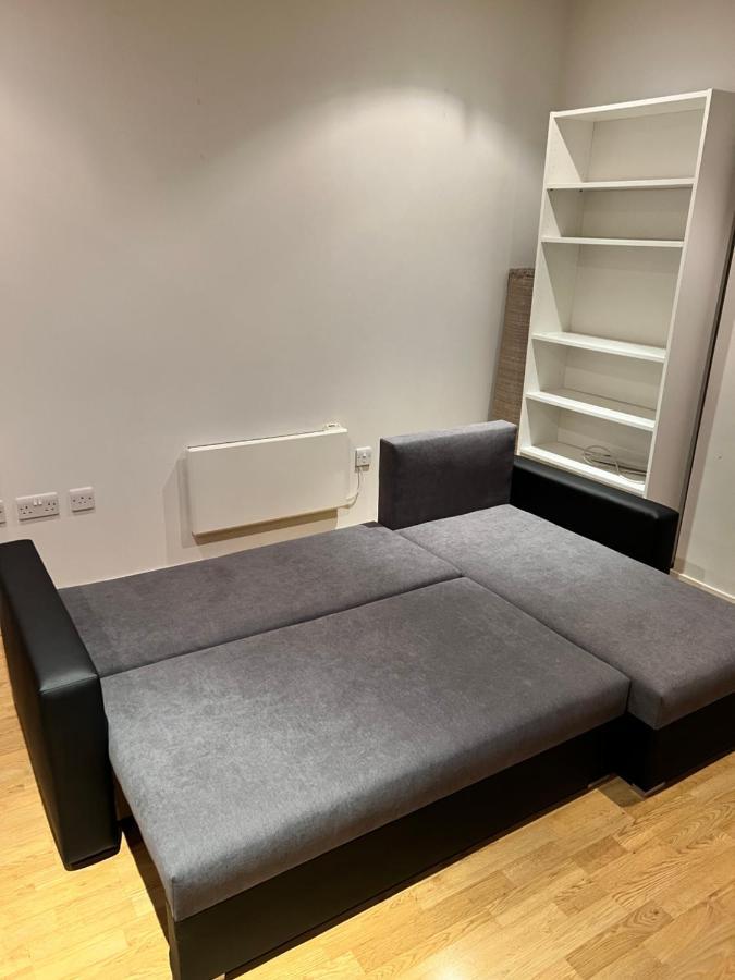 Stunning 2 Bed Flat! Centrally Located In London, Uk! Екстериор снимка