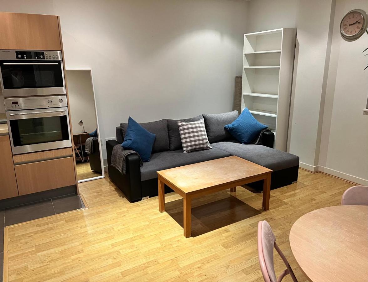Stunning 2 Bed Flat! Centrally Located In London, Uk! Екстериор снимка